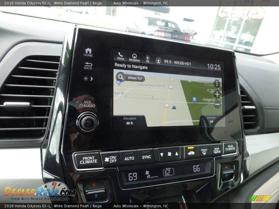 2018 Honda Odyssey EX-L White Diamond Pearl / Beige Photo #17