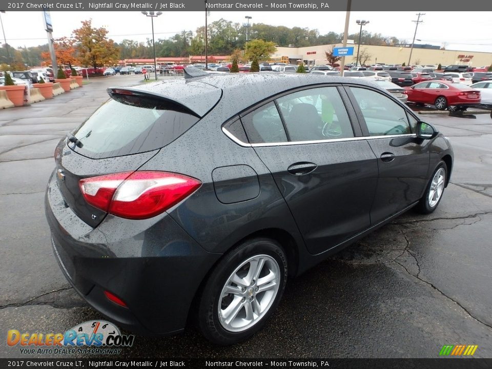 2017 Chevrolet Cruze LT Nightfall Gray Metallic / Jet Black Photo #9