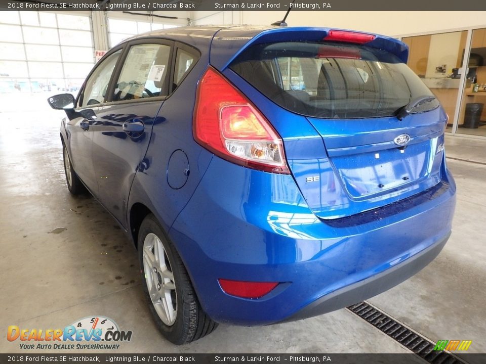 2018 Ford Fiesta SE Hatchback Lightning Blue / Charcoal Black Photo #3