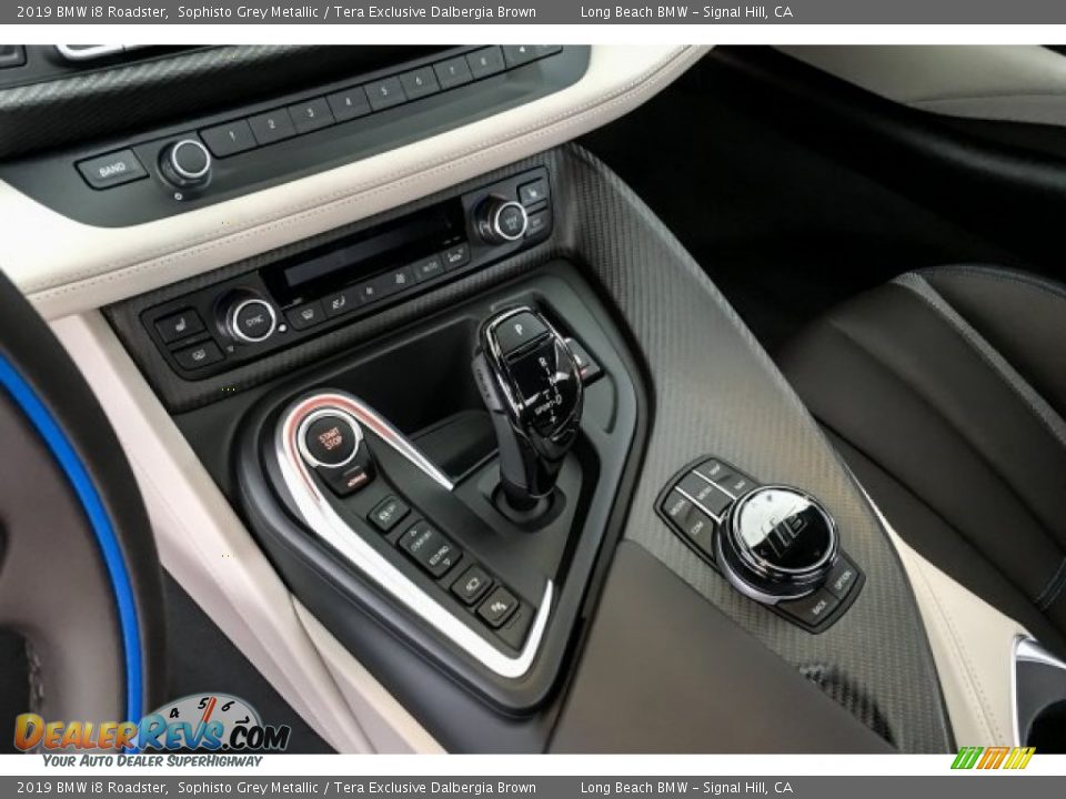 2019 BMW i8 Roadster Shifter Photo #7