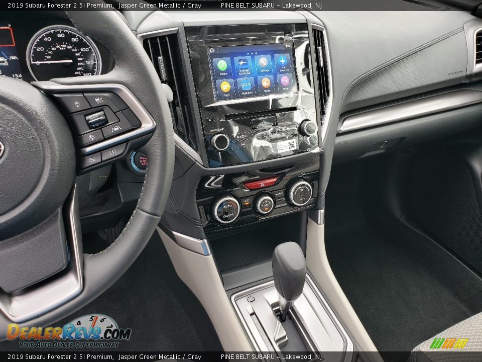 2019 Subaru Forester 2.5i Premium Jasper Green Metallic / Gray Photo #10