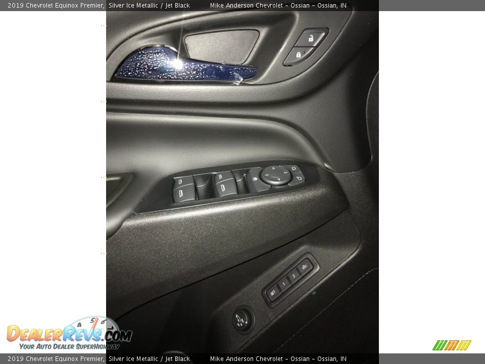 2019 Chevrolet Equinox Premier Silver Ice Metallic / Jet Black Photo #11
