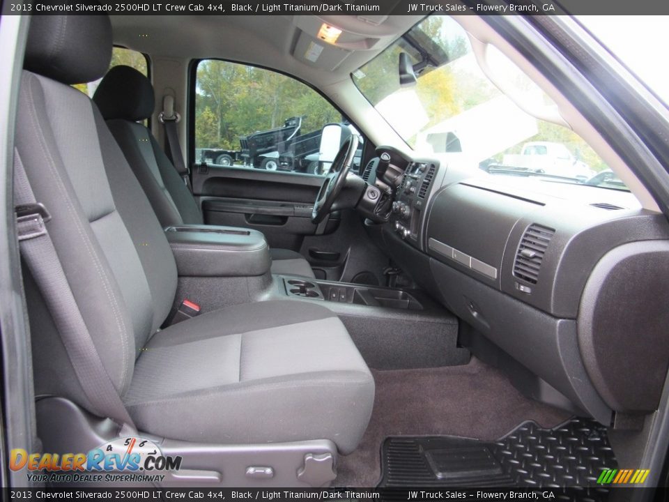 2013 Chevrolet Silverado 2500HD LT Crew Cab 4x4 Black / Light Titanium/Dark Titanium Photo #12