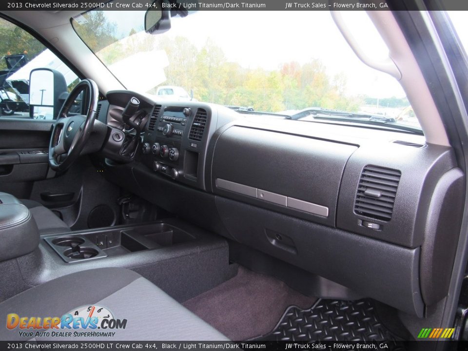 2013 Chevrolet Silverado 2500HD LT Crew Cab 4x4 Black / Light Titanium/Dark Titanium Photo #13