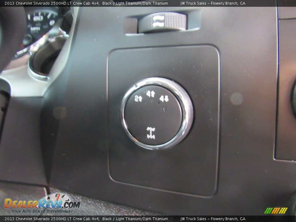 2013 Chevrolet Silverado 2500HD LT Crew Cab 4x4 Black / Light Titanium/Dark Titanium Photo #16