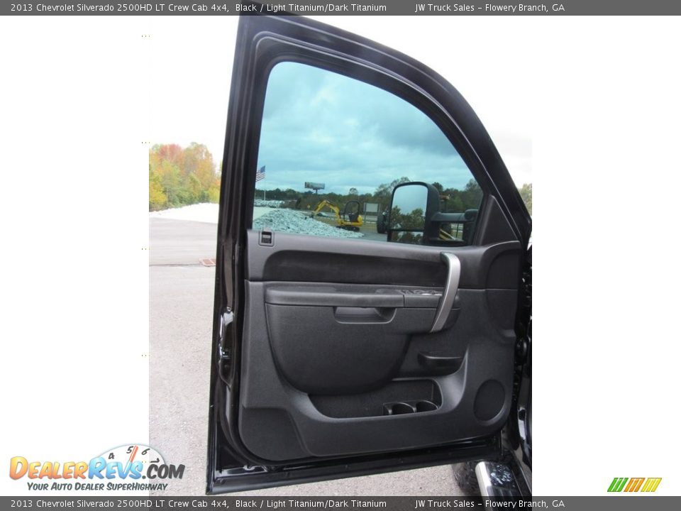 2013 Chevrolet Silverado 2500HD LT Crew Cab 4x4 Black / Light Titanium/Dark Titanium Photo #22