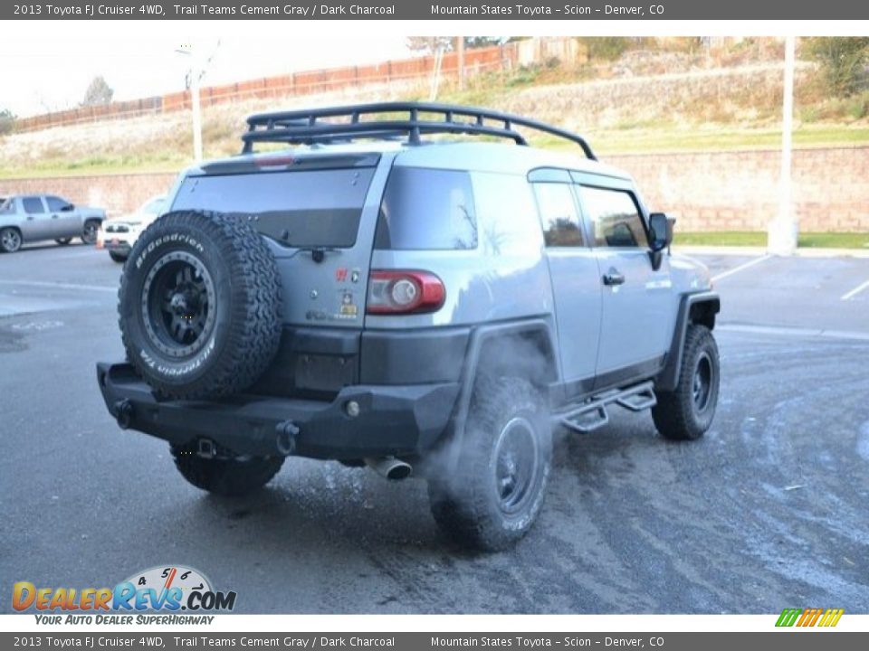 2013 Toyota FJ Cruiser 4WD Trail Teams Cement Gray / Dark Charcoal Photo #6