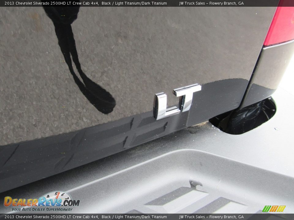 2013 Chevrolet Silverado 2500HD LT Crew Cab 4x4 Black / Light Titanium/Dark Titanium Photo #34