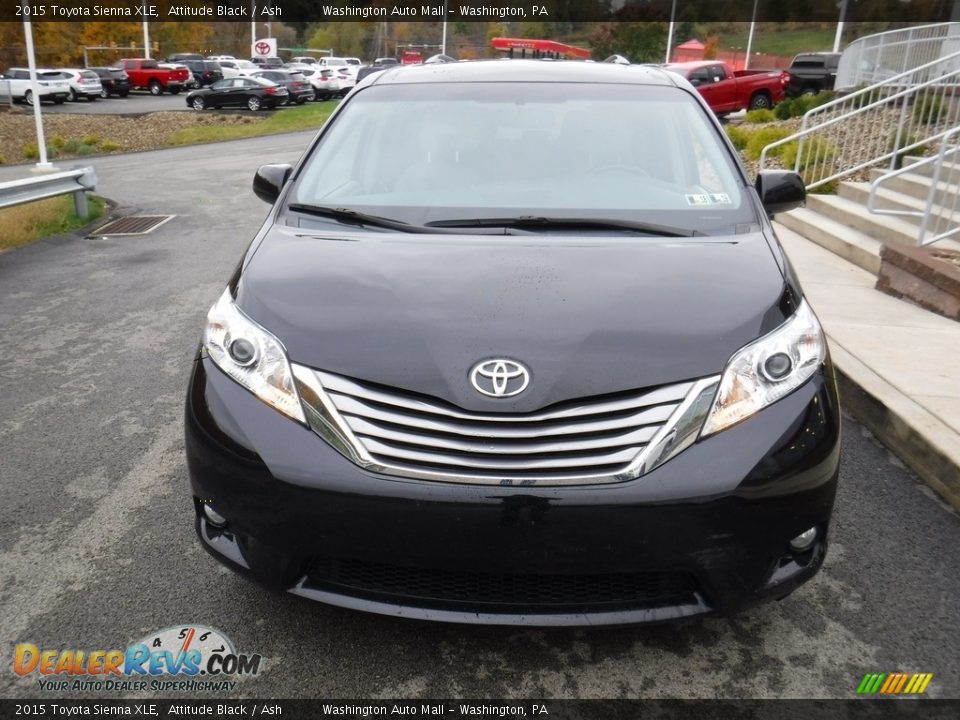 2015 Toyota Sienna XLE Attitude Black / Ash Photo #4