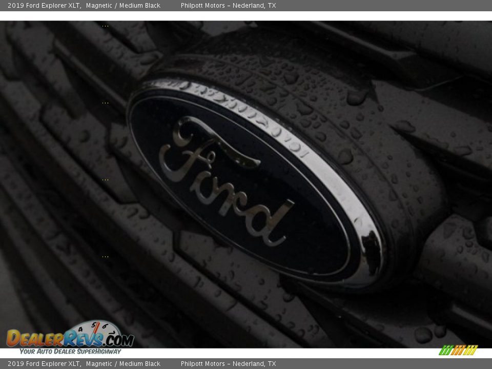 2019 Ford Explorer XLT Magnetic / Medium Black Photo #4