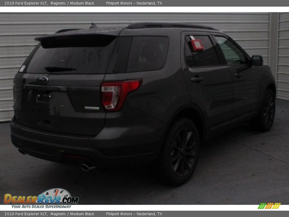 2019 Ford Explorer XLT Magnetic / Medium Black Photo #9