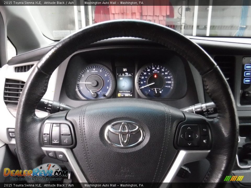 2015 Toyota Sienna XLE Attitude Black / Ash Photo #20