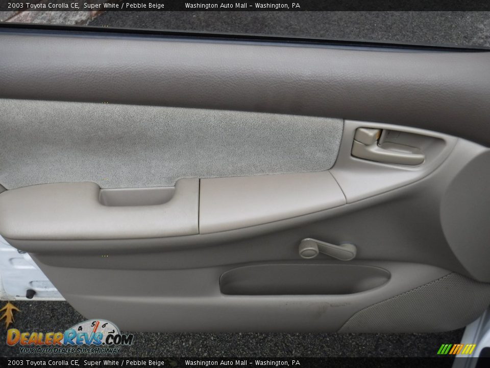 2003 Toyota Corolla CE Super White / Pebble Beige Photo #10