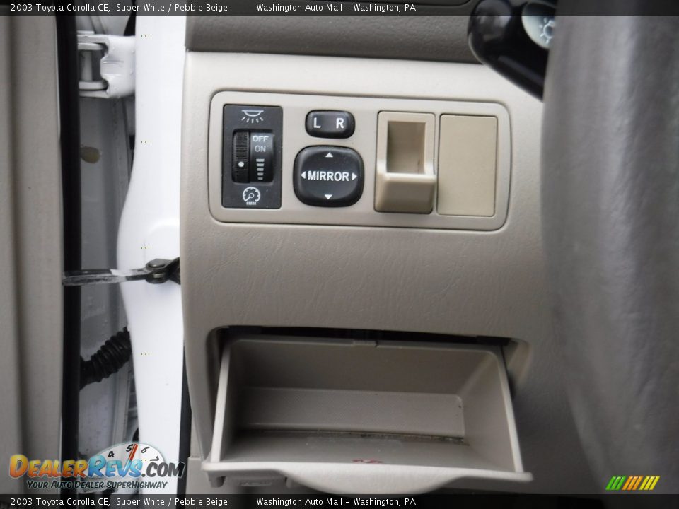 2003 Toyota Corolla CE Super White / Pebble Beige Photo #16