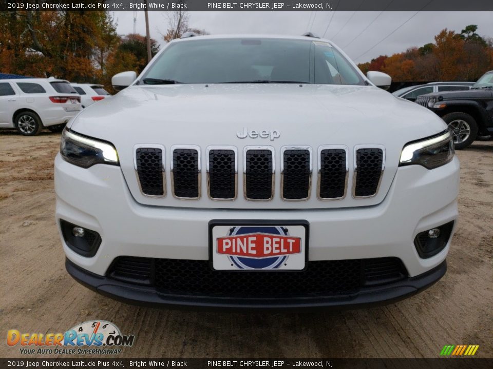 2019 Jeep Cherokee Latitude Plus 4x4 Bright White / Black Photo #2