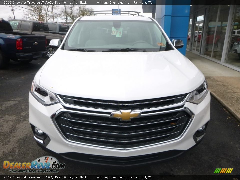 2019 Chevrolet Traverse LT AWD Pearl White / Jet Black Photo #8