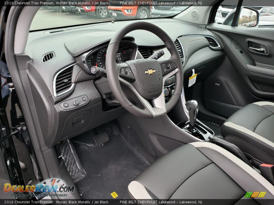 Jet Black Interior - 2019 Chevrolet Trax Premier Photo #7