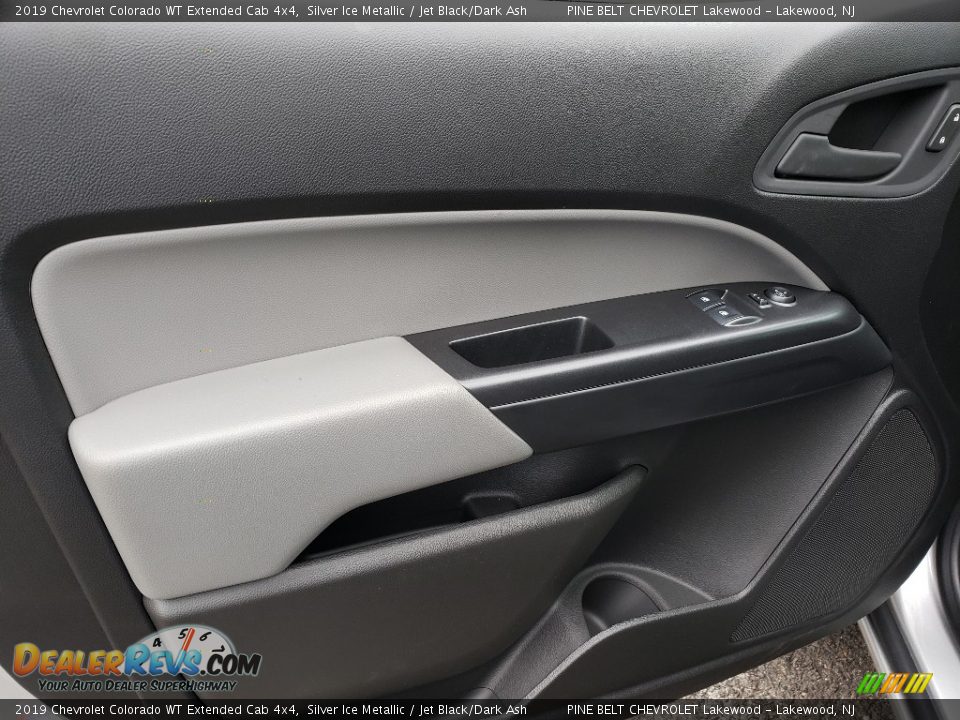 2019 Chevrolet Colorado WT Extended Cab 4x4 Silver Ice Metallic / Jet Black/Dark Ash Photo #9