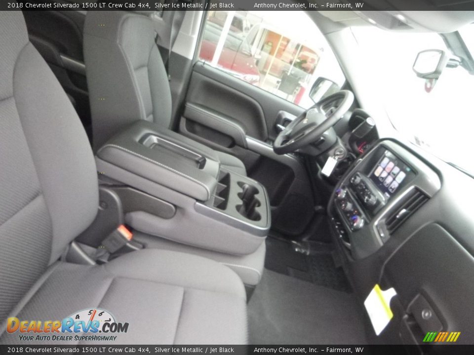 2018 Chevrolet Silverado 1500 LT Crew Cab 4x4 Silver Ice Metallic / Jet Black Photo #8