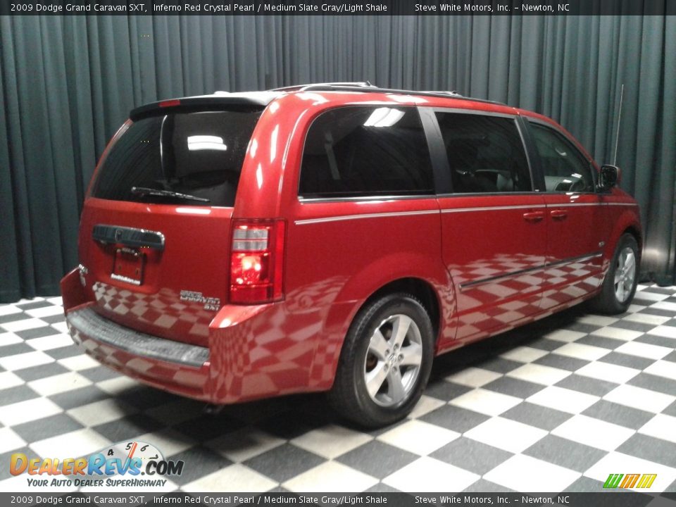 2009 Dodge Grand Caravan SXT Inferno Red Crystal Pearl / Medium Slate Gray/Light Shale Photo #6