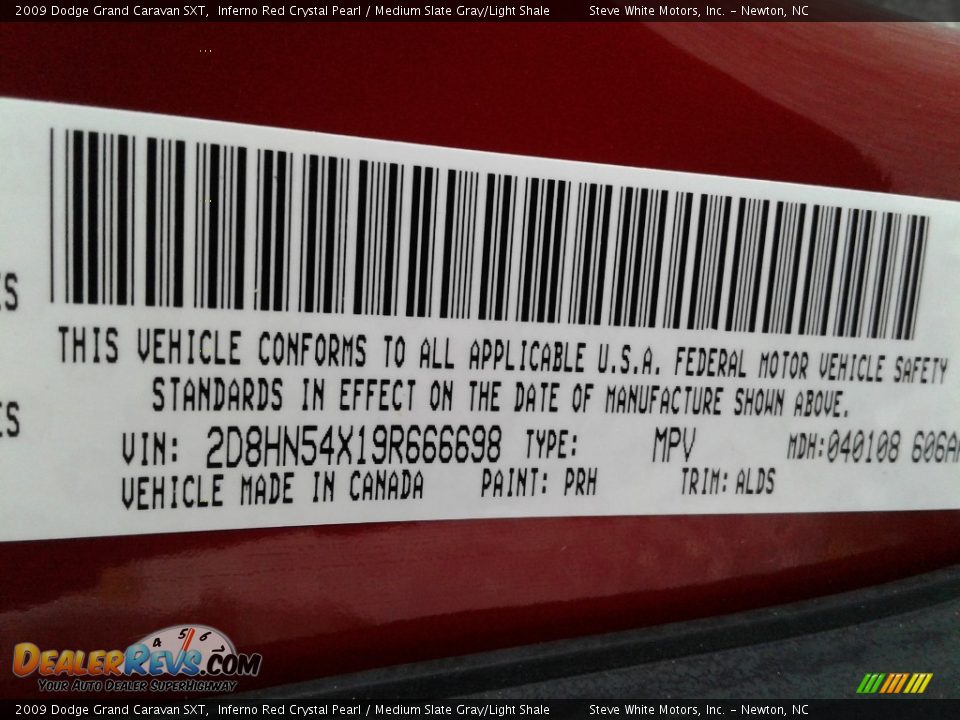 2009 Dodge Grand Caravan SXT Inferno Red Crystal Pearl / Medium Slate Gray/Light Shale Photo #36