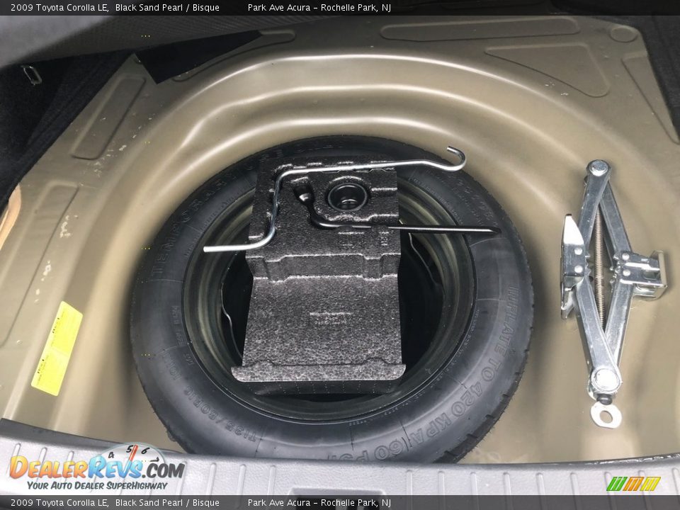 2009 Toyota Corolla LE Black Sand Pearl / Bisque Photo #22