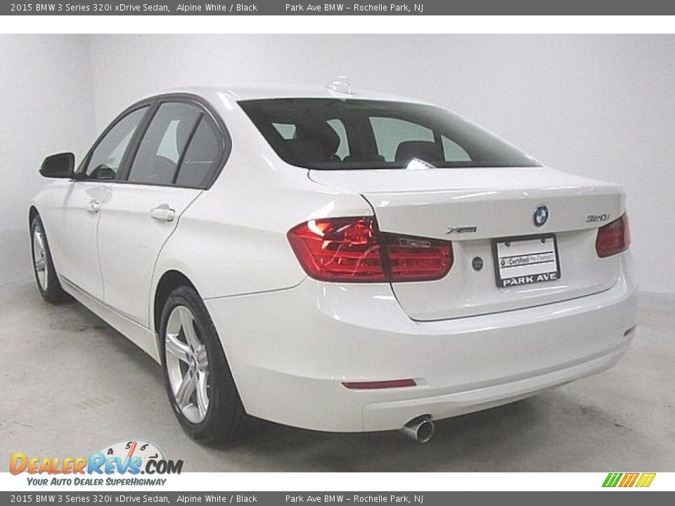2015 BMW 3 Series 320i xDrive Sedan Alpine White / Black Photo #2