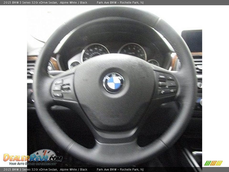 2015 BMW 3 Series 320i xDrive Sedan Alpine White / Black Photo #23