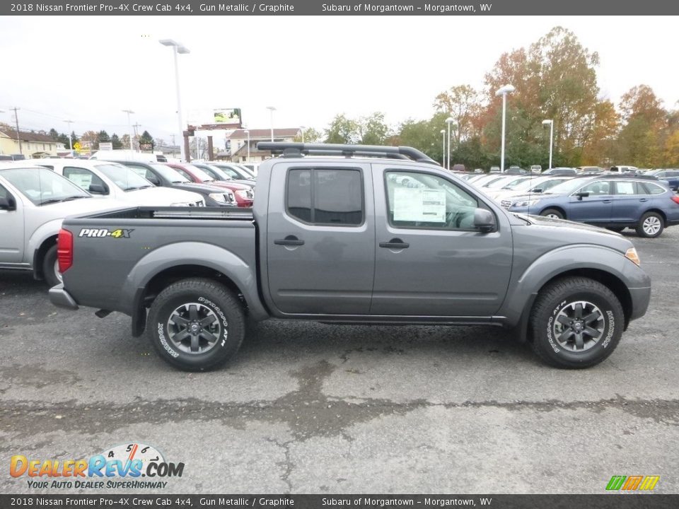 2018 Nissan Frontier Pro-4X Crew Cab 4x4 Gun Metallic / Graphite Photo #3