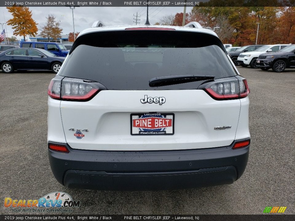 2019 Jeep Cherokee Latitude Plus 4x4 Bright White / Black Photo #5