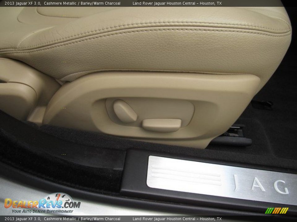 2013 Jaguar XF 3.0 Cashmere Metallic / Barley/Warm Charcoal Photo #21
