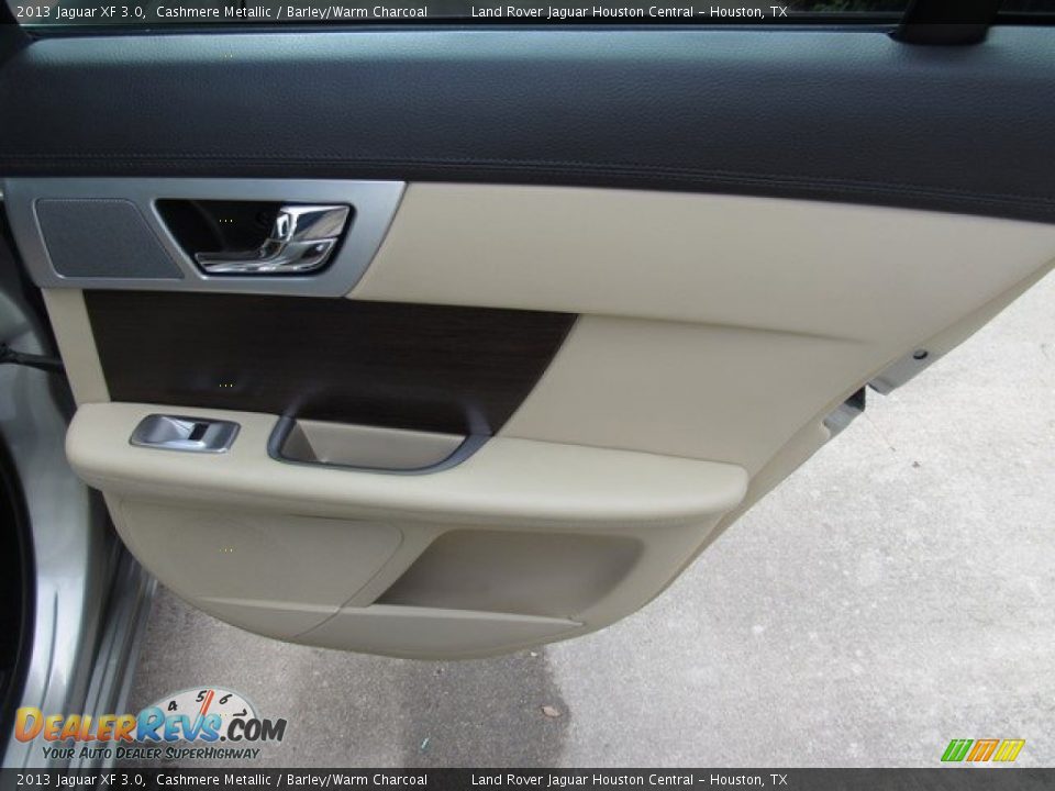 2013 Jaguar XF 3.0 Cashmere Metallic / Barley/Warm Charcoal Photo #23