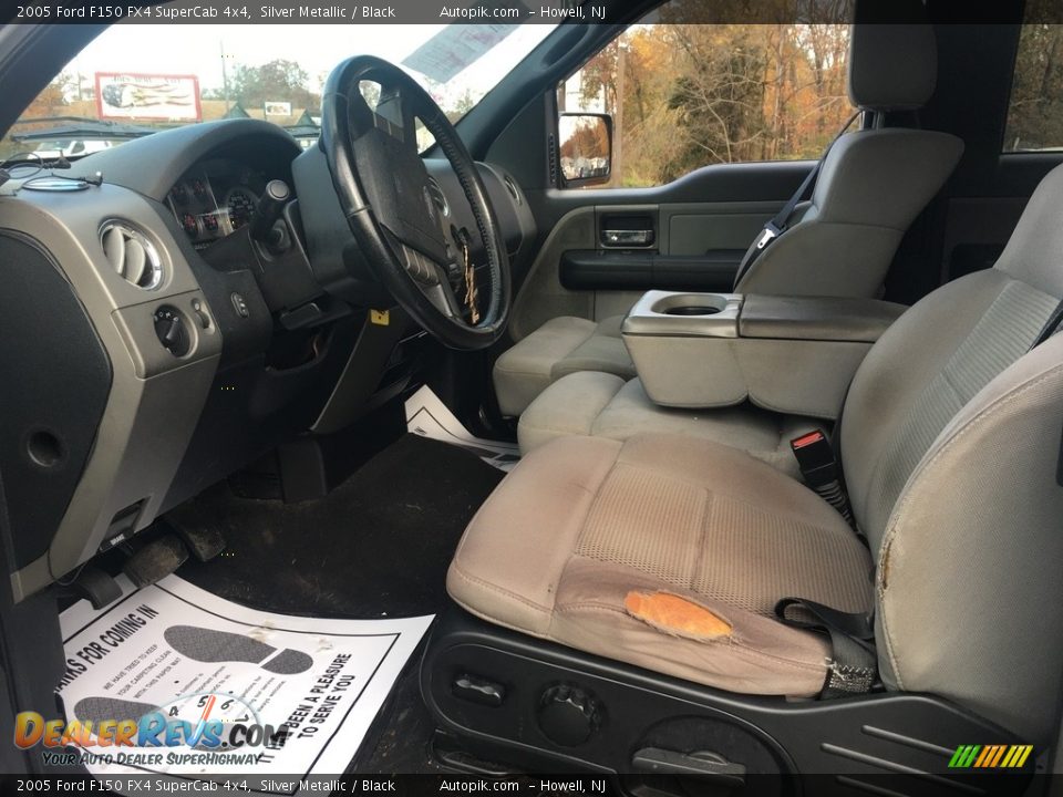 2005 Ford F150 FX4 SuperCab 4x4 Silver Metallic / Black Photo #9