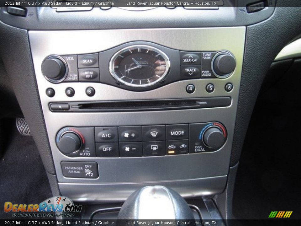 2012 Infiniti G 37 x AWD Sedan Liquid Platinum / Graphite Photo #31