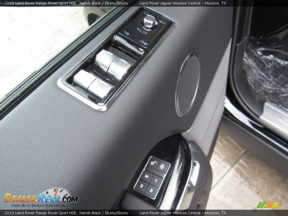 Controls of 2019 Land Rover Range Rover Sport HSE Photo #24