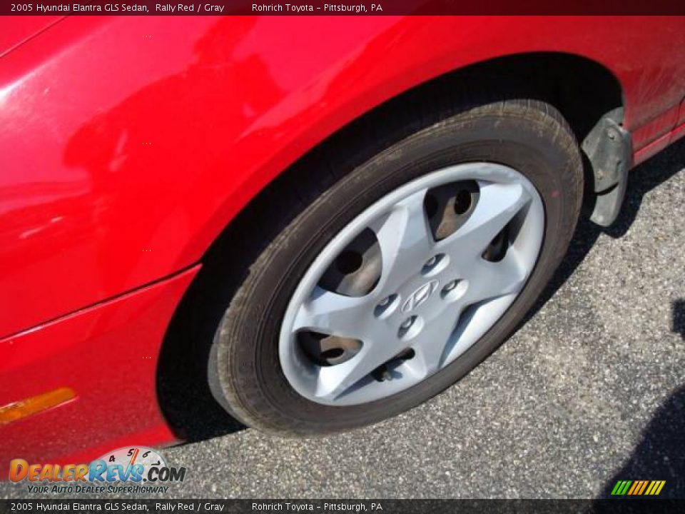 2005 Hyundai Elantra GLS Sedan Rally Red / Gray Photo #9