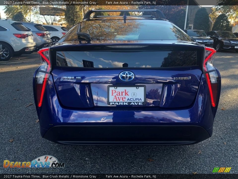 2017 Toyota Prius Three Blue Crush Metallic / Moonstone Gray Photo #5