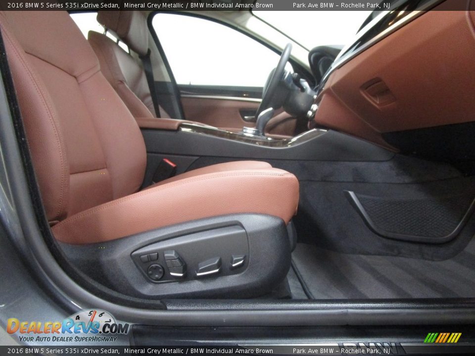 2016 BMW 5 Series 535i xDrive Sedan Mineral Grey Metallic / BMW Individual Amaro Brown Photo #15