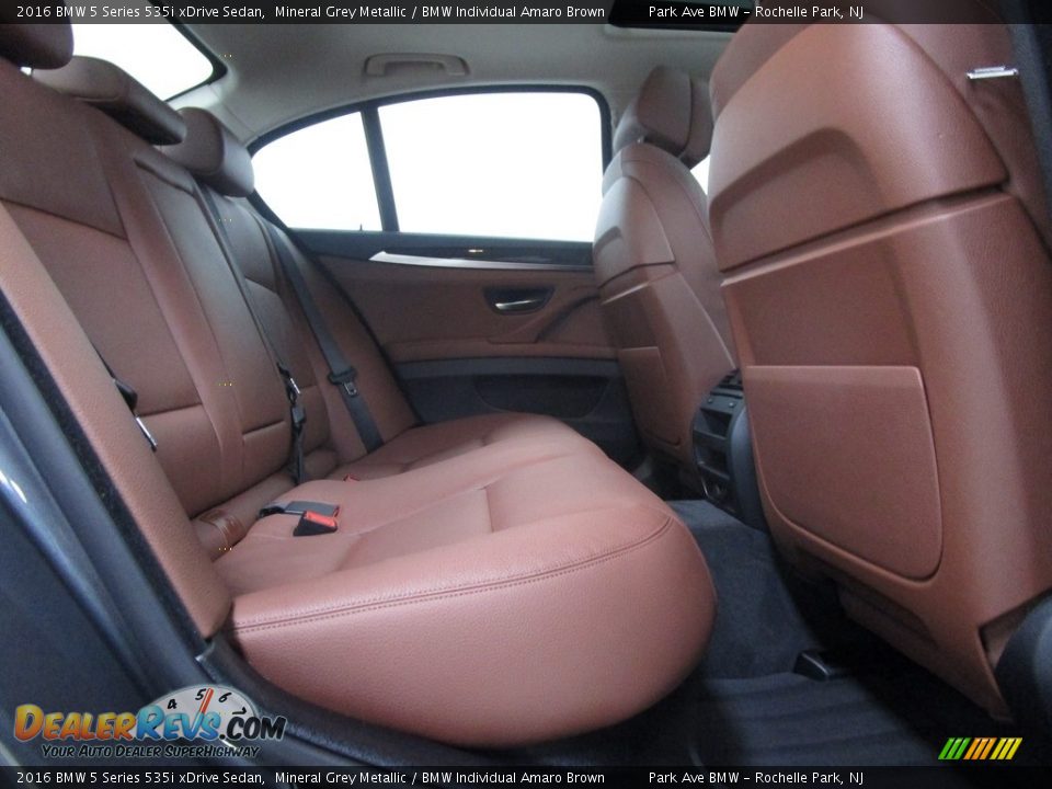 2016 BMW 5 Series 535i xDrive Sedan Mineral Grey Metallic / BMW Individual Amaro Brown Photo #18