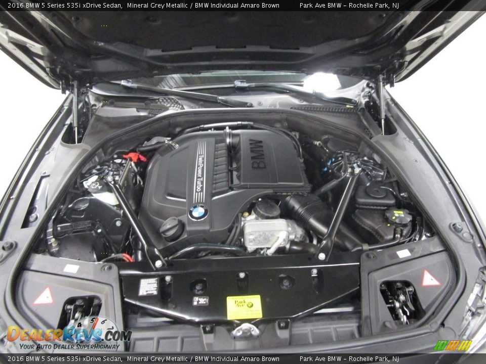 2016 BMW 5 Series 535i xDrive Sedan Mineral Grey Metallic / BMW Individual Amaro Brown Photo #29