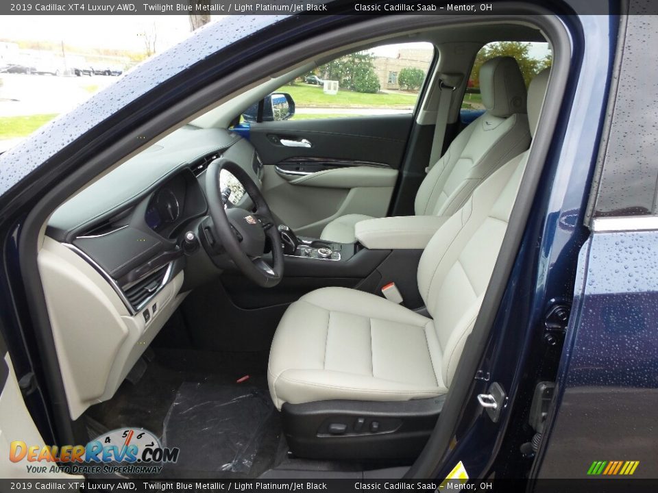 Front Seat of 2019 Cadillac XT4 Luxury AWD Photo #3