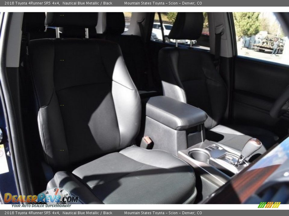 2018 Toyota 4Runner SR5 4x4 Nautical Blue Metallic / Black Photo #13