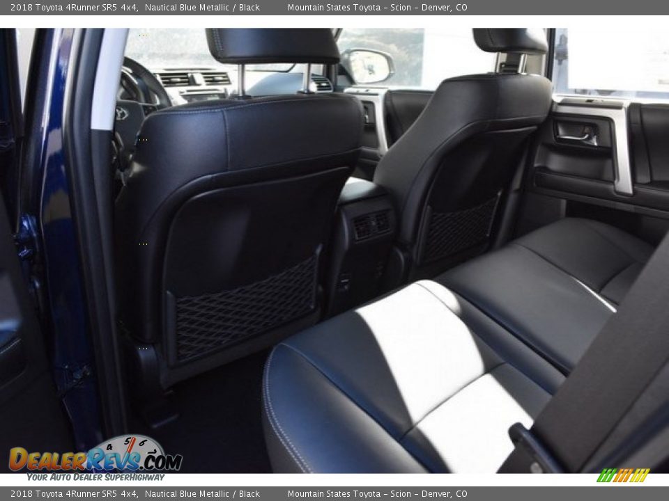2018 Toyota 4Runner SR5 4x4 Nautical Blue Metallic / Black Photo #14