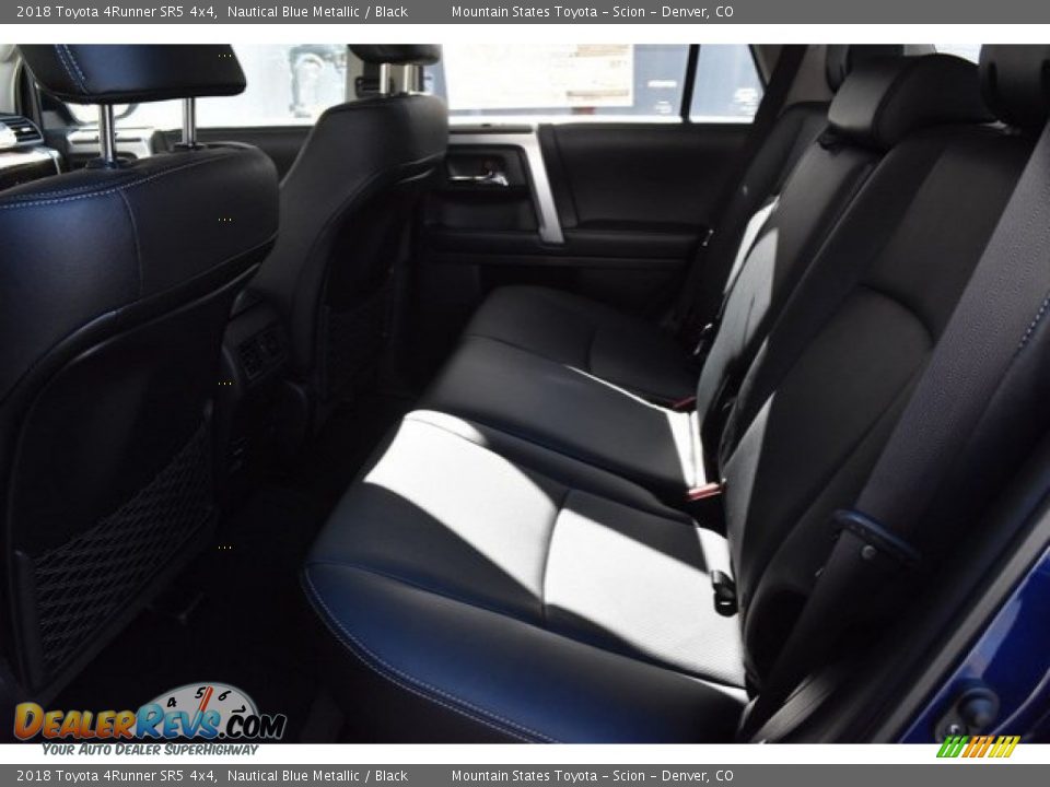 2018 Toyota 4Runner SR5 4x4 Nautical Blue Metallic / Black Photo #15