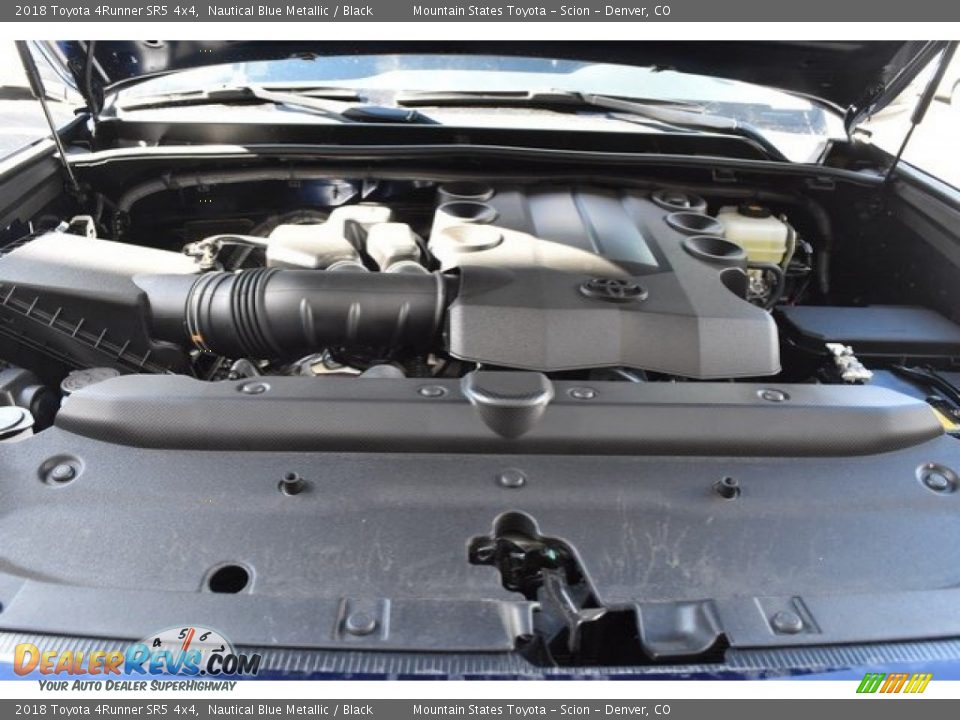 2018 Toyota 4Runner SR5 4x4 Nautical Blue Metallic / Black Photo #32