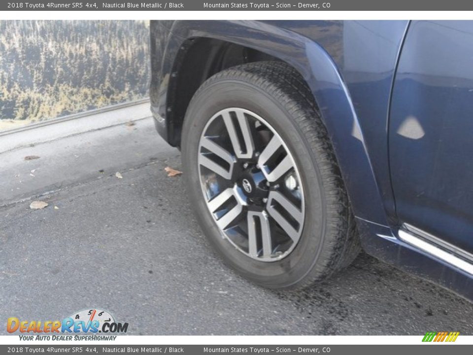 2018 Toyota 4Runner SR5 4x4 Nautical Blue Metallic / Black Photo #33