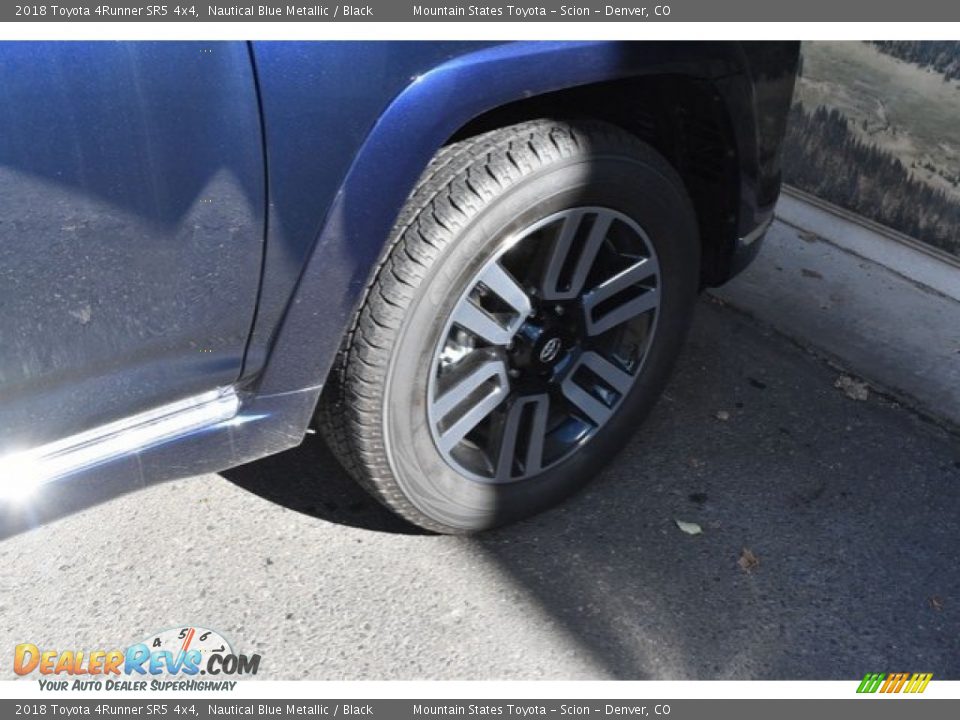 2018 Toyota 4Runner SR5 4x4 Nautical Blue Metallic / Black Photo #36