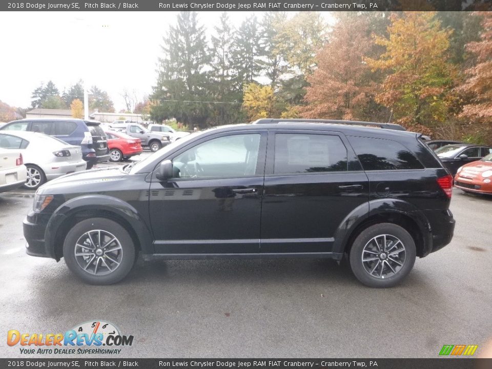 2018 Dodge Journey SE Pitch Black / Black Photo #2