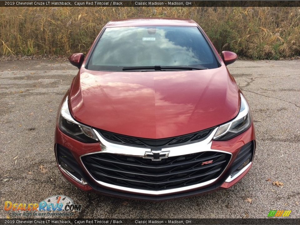 2019 Chevrolet Cruze LT Hatchback Cajun Red Tintcoat / Black Photo #2