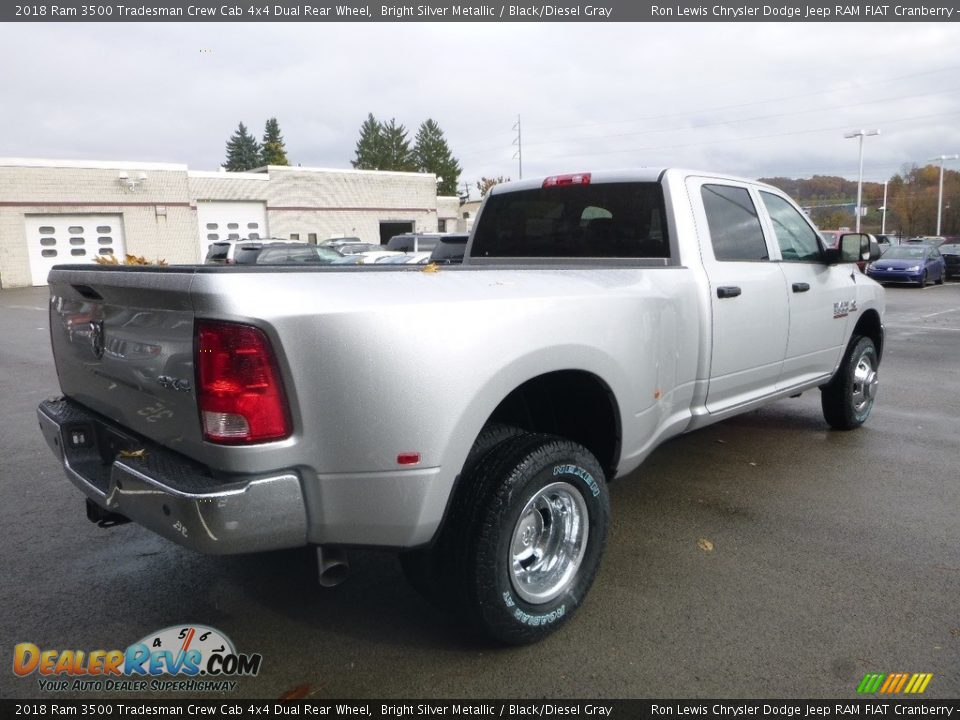 2018 Ram 3500 Tradesman Crew Cab 4x4 Dual Rear Wheel Bright Silver Metallic / Black/Diesel Gray Photo #5